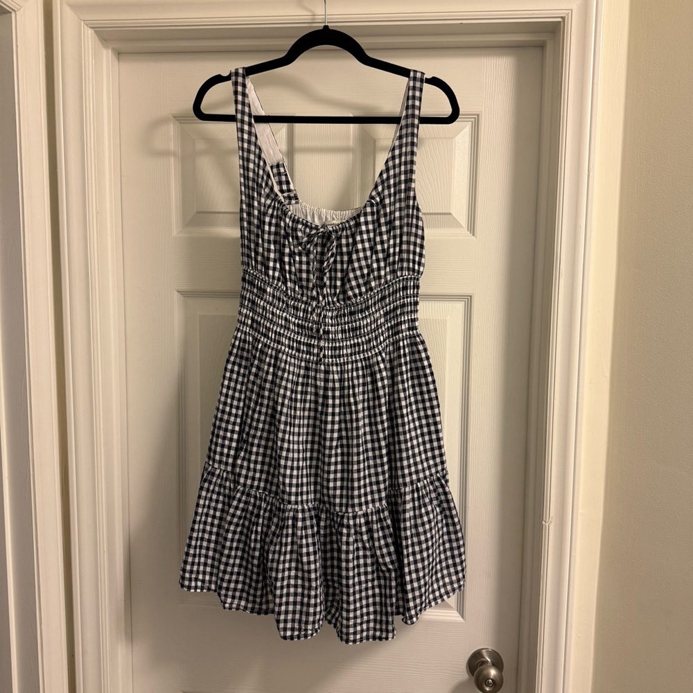 EUC Abercrombie Gingham Dress - size medium tall
